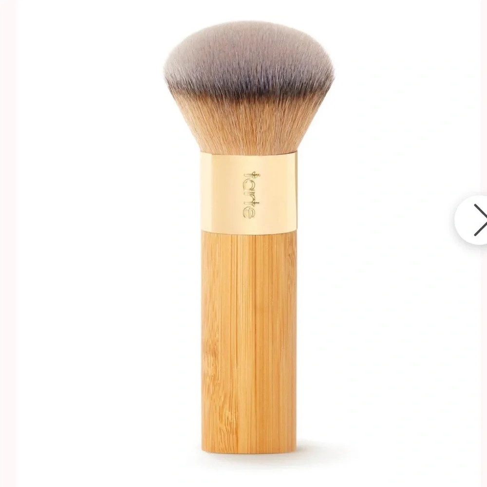 Tarte Cosmetics Makeup Brushes: The Buffer Brush & Blur Concealer Brush
